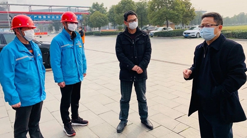 王大真到楚星公司和松滋肥業現場檢查疫情防控及安全生產情況(圖1) 王大真到楚星公司和松滋肥業現場檢查疫情防控及安全生產情況(圖1)