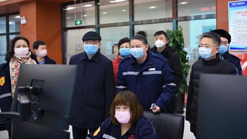 新疆維吾爾自治區常務副主席張春林到新疆宜化檢查督導疫情防控及安全生產工作(圖2) 新疆維吾爾自治區常務副主席張春林到新疆宜化檢查督導疫情防控及安全生產工作(圖2)