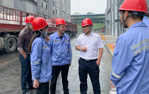 王大真到松滋肥業、楚星公司和TMP項目現場檢查工作(圖1) 王大真到松滋肥業、楚星公司和TMP項目現場檢查工作(圖1)