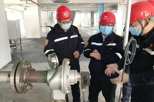 王大真到新疆宜化、新疆宜化礦業(yè)走訪慰問干部職工(圖2) 王大真到新疆宜化、新疆宜化礦業(yè)走訪慰問干部職工(圖2)