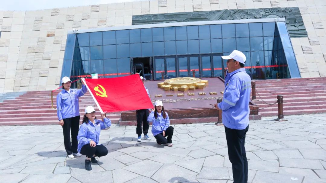 青海黎明:尋足跡 憶初心 溫誓言 擔使命(圖3) 圖片