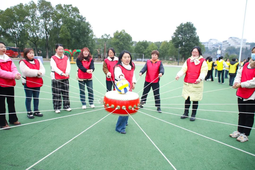 【三八特輯】春日有約共赴芳華!楚星公司開(kāi)展“三八”婦女節(jié)系列活動(dòng)(圖3) 【三八特輯】春日有約共赴芳華!楚星公司開(kāi)展“三八”婦女節(jié)系列活動(dòng)(圖3)