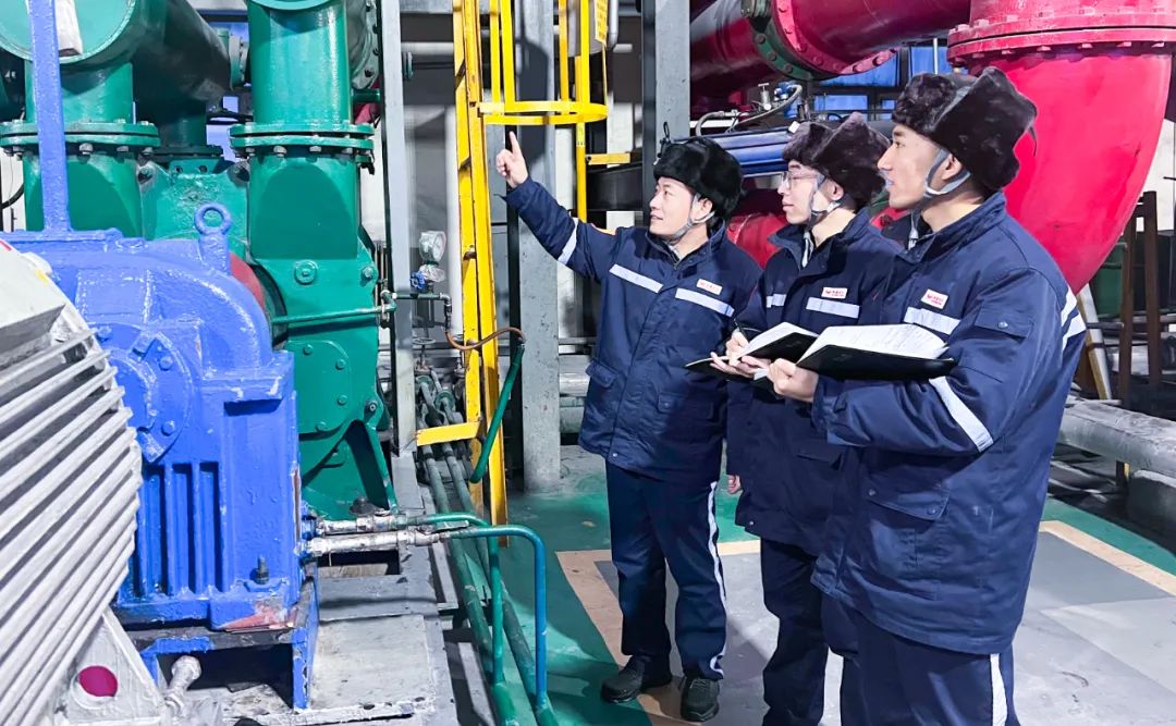 新疆宜化乙炔車間運行一班:立足崗位強技能,凝心聚力創佳績(圖6) 新疆宜化乙炔車間運行一班:立足崗位強技能,凝心聚力創佳績(圖6)