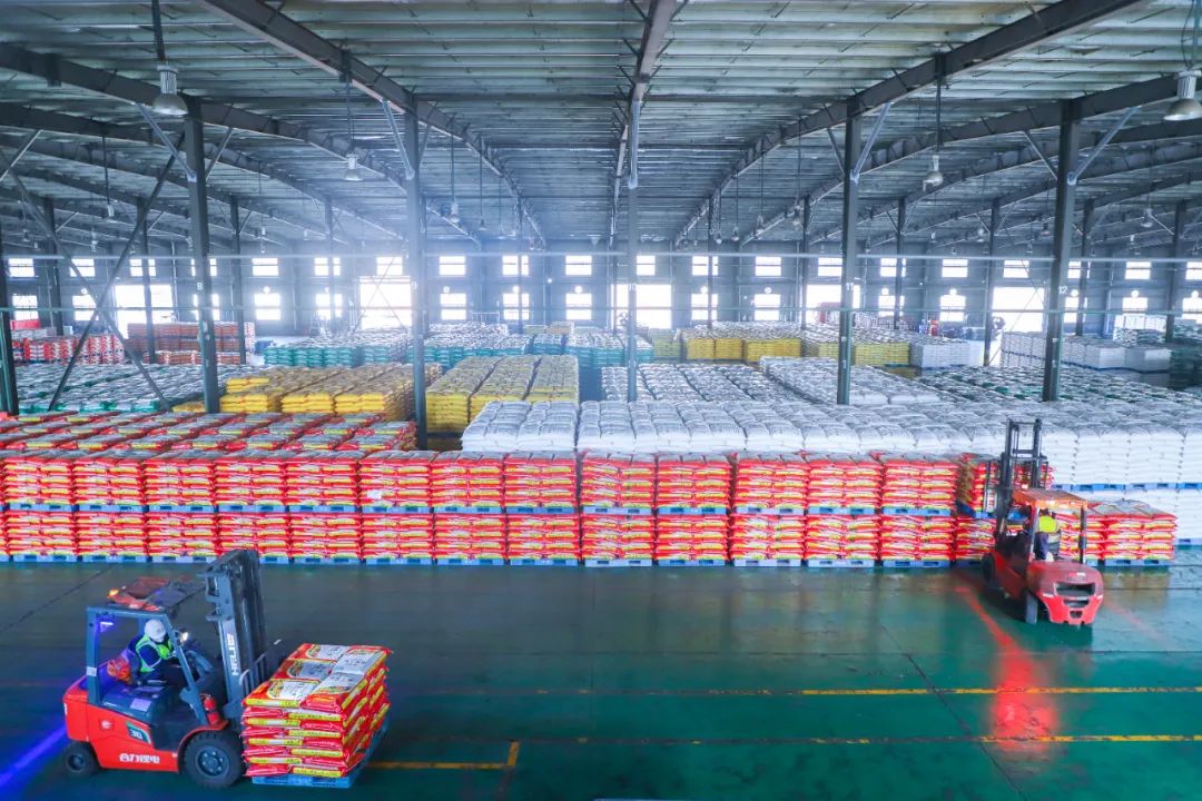 股份公司磷銨分廠:優化生產提質量,深挖潛力創效益(圖5) 股份公司磷銨分廠:優化生產提質量,深挖潛力創效益(圖5)