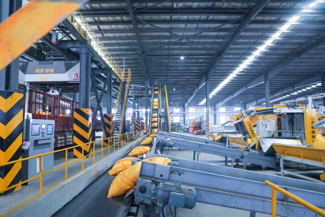 松滋肥業:智能化讓化工生產更有“科技范兒”(圖5) 松滋肥業:智能化讓化工生產更有“科技范兒”(圖5)