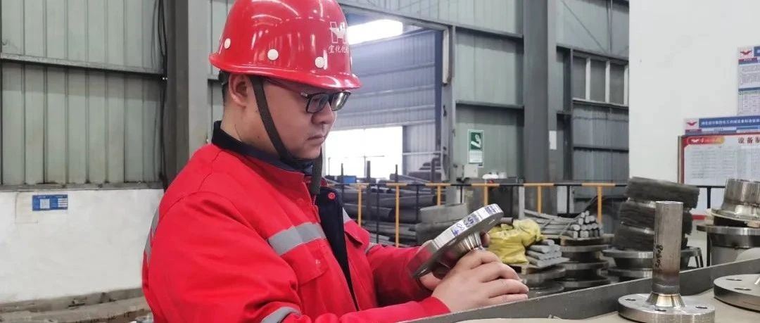 【管理標(biāo)兵】化機(jī)公司黃亞華：扎根一線勤鉆研，履職盡責(zé)勇?lián)?dāng)